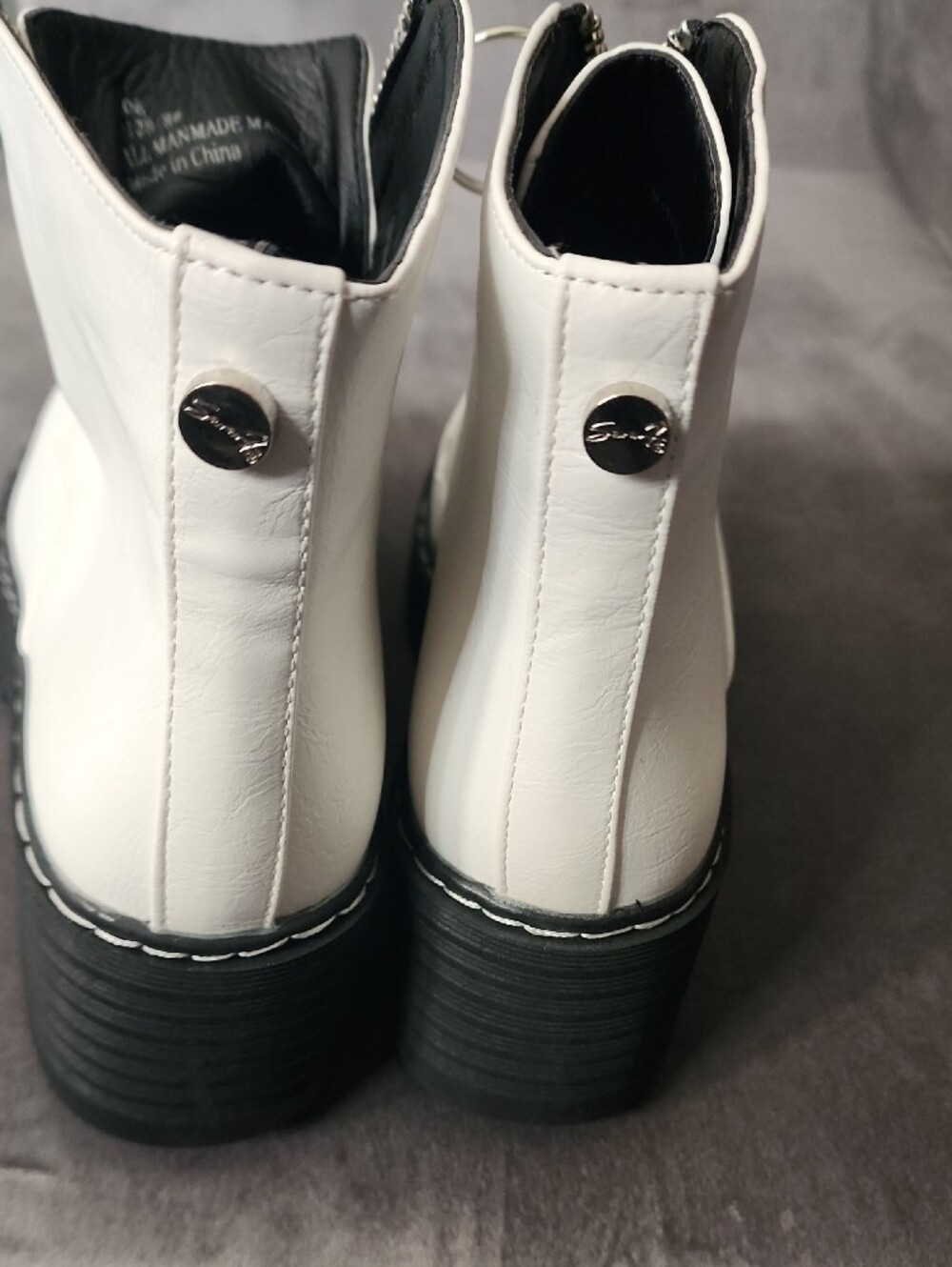 Seven7 White Front-Zip Ring-Pull Platform Ankle Boots - Picture 3 of 5